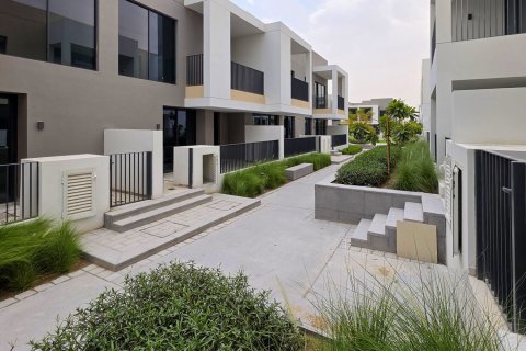 Βίλα σε Arabian Ranches 3, Dubai, ΗΑΕ 3 υπνοδωμάτια, 135 τ.μ. Αρ. 739385 - φωτογραφία 4