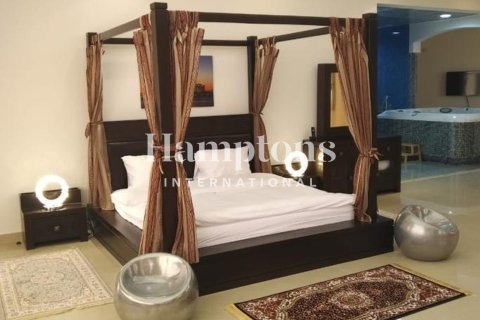 Villa te huur in Emirates Hills, Dubai, VAE 7 slaapkamers, 1723.71947491 vr.m., nr 708935 - foto 27
