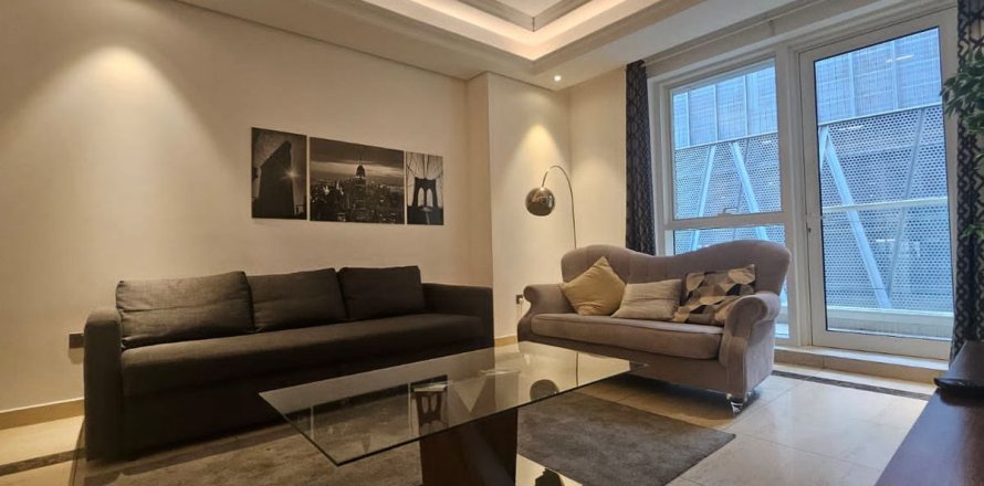 דירה ב Downtown Dubai (Downtown Burj Dubai), Dubai, איחוד האמירויות 2 חדרי שינה, 142.7 מ"ר מספר 769153