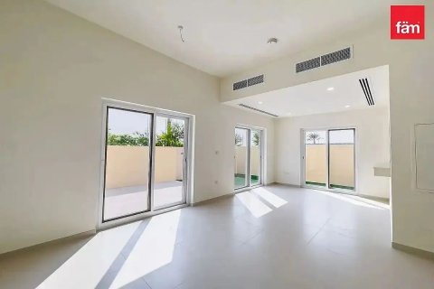 Villa in vendita a Dubai, EAU 4 camere da letto, 227.3 mq. № 769159 - foto 4