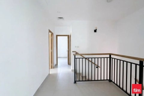 Villa in vendita a Dubai, EAU 4 camere da letto, 227.3 mq. № 769159 - foto 3