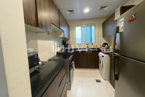Villa in Dubai, UAE 3 bedrooms, 174.7 sq.m. № 564240 - photo 13