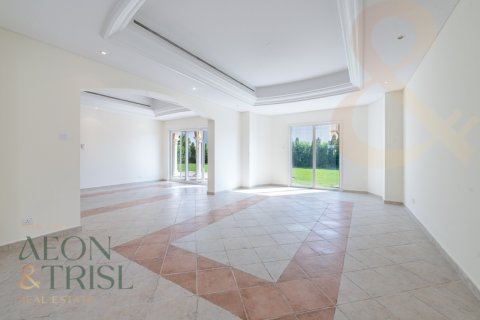 Villa te koop in Green Community, Dubai, VAE 5 slaapkamers, 750 vr.m., nr 648523 - foto 4