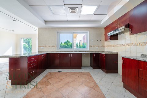 Villa te koop in Green Community, Dubai, VAE 5 slaapkamers, 750 vr.m., nr 648523 - foto 5