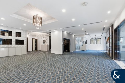 Müüa villa asukohaga Jumeirah Park, Dubai, AÜE: 5 magamistoaga, 476 m² Nr 697600 - pilt 3