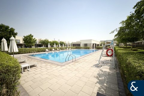 Villa para venda em Dubai South (Dubai World Central), Dubai, EAU 3 quartos, 181 m2 № 697599 - foto 12