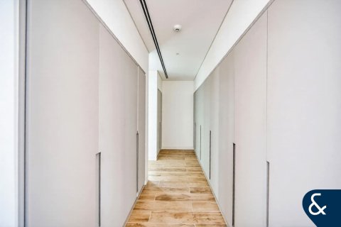 Villa till försäljning i Dubai, UAE 5 sovrum, 543 kvm Nr. 697602 - fotografi 5