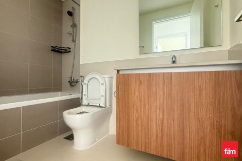 Villa te huur in Dubai, VAE 3 slaapkamers, 141 vr.m., nr 660484 - foto 9