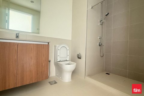 Villa te huur in Dubai, VAE 3 slaapkamers, 141 vr.m., nr 660484 - foto 10