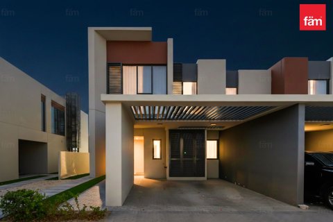 Vilă de vânzare în Dubai, EAU 3 dormitoare, 252 mp.  №732905 - poză 26