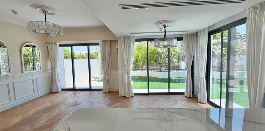 Villa Dubaijā, AAE 4 istabas, 329.2 m2 Nr. 732904