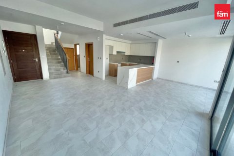 Vila u Dubai, UAE 4 spavaćih soba, 329.2 m2 Br. 732904 - fotografija 5