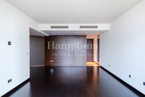 Huoneisto Burj Khalifa, Dubai, Arabiemiraatit 1 makuuhuone, 101.81982994 m2 № 651202 - kuva 6