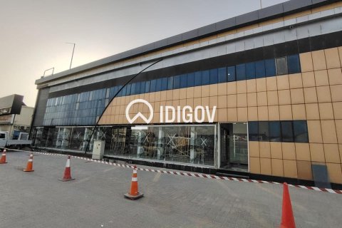 Gudang di Al Quoz, Dubai, UAE 557.42 meter persegi № 735850 - foto 1