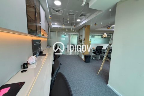 Escritório para arrendamento em Business Bay, Dubai, EAU 67.91 m2 № 735849 - foto 3