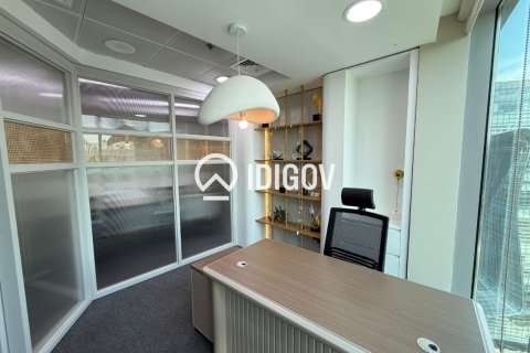 Escritório para arrendamento em Business Bay, Dubai, EAU 67.91 m2 № 735849 - foto 2