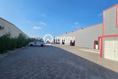 Al Quoz, Dubai, संयुक्त अरब अमीरात में गोदाम, 3716.12 वर्ग मीटर, संख्या 735852 - फ़ोटो 2