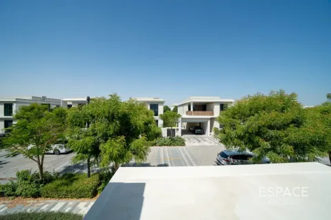 Villa te huur in Tilal Al Ghaf, Dubai, VAE 4 slaapkamers, 372 vr.m., nr 738241 - foto 14