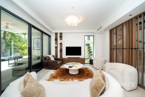 Villa te huur in Tilal Al Ghaf, Dubai, VAE 4 slaapkamers, 372 vr.m., nr 738241 - foto 4