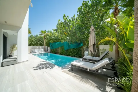 Villa te huur in Tilal Al Ghaf, Dubai, VAE 4 slaapkamers, 372 vr.m., nr 738241 - foto 17