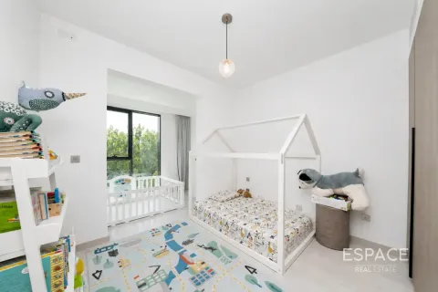 Villa te huur in Tilal Al Ghaf, Dubai, VAE 4 slaapkamers, 372 vr.m., nr 738241 - foto 6