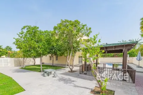 Вилла Meadows, Дубай, БАӘ-да 4 жатын бөлмелер, 373 м² № 738244 - фото 2