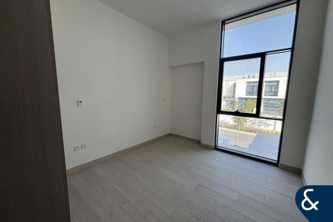Shtëpi në qytet në Al Furjan, Dubai, Emiratet e Bashkuara Arabe 3 dhoma gjumi, 238 m2. № 698081 - Foto 13