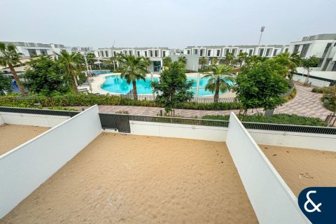 Shtëpi në qytet në Al Furjan, Dubai, Emiratet e Bashkuara Arabe 3 dhoma gjumi, 238 m2. № 698081 - Foto 17