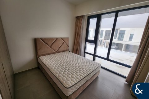 Vila u gradu The Valley, Dubai, UAE 3 spavaće sobe, 174 m2 Br. 698079 - Slika 12