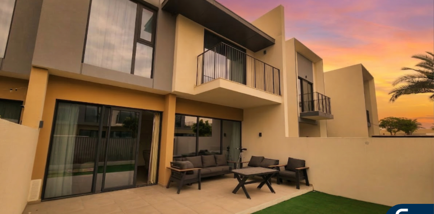 Vila u gradu The Valley, Dubai, UAE 3 spavaće sobe, 174 m2 Br. 698079