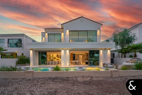 Huvila Jumeirah Golf Estates, Dubai, Arabiemiraatit 5 makuuhuonetta, 672 m2 № 698077 - kuva 6