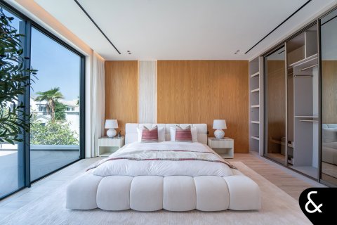 Huvila Jumeirah Golf Estates, Dubai, Arabiemiraatit 5 makuuhuonetta, 672 m2 № 698077 - kuva 16