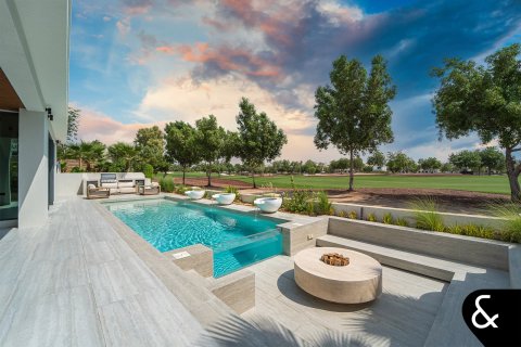 Huvila Jumeirah Golf Estates, Dubai, Arabiemiraatit 5 makuuhuonetta, 672 m2 № 698077 - kuva 27