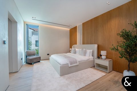 Huvila Jumeirah Golf Estates, Dubai, Arabiemiraatit 5 makuuhuonetta, 672 m2 № 698077 - kuva 21