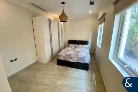 Vilë në Jumeirah Village Triangle, Dubai, Emiratet e Bashkuara Arabe 4 dhoma gjumi, 649 m2. № 667992 - Foto 24