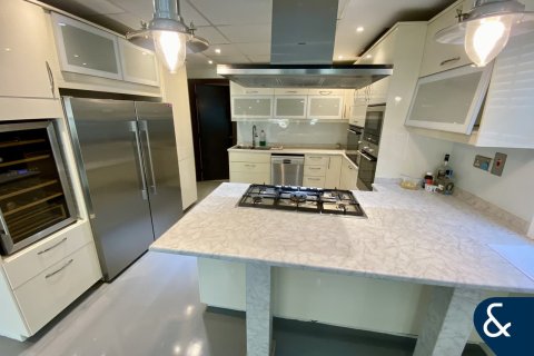 Vilë në Jumeirah Village Triangle, Dubai, Emiratet e Bashkuara Arabe 4 dhoma gjumi, 649 m2. № 667992 - Foto 10