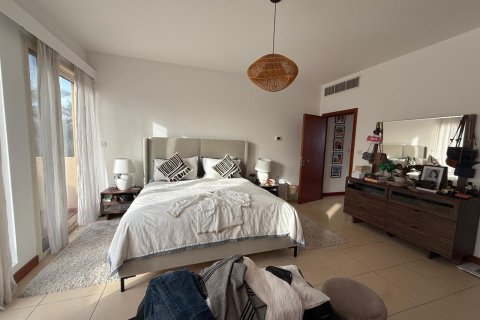 Villa à louer à Arabian Ranches, Dubai, EAU 3 chambres, 588 m2 № 703304 - photo 13