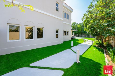 Vila u gradu Dubai, UAE 5 spavaće sobe, 483.1 m2 Br. 669920 - Slika 18