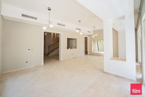 Vila u gradu Dubai, UAE 5 spavaće sobe, 483.1 m2 Br. 669920 - Slika 7