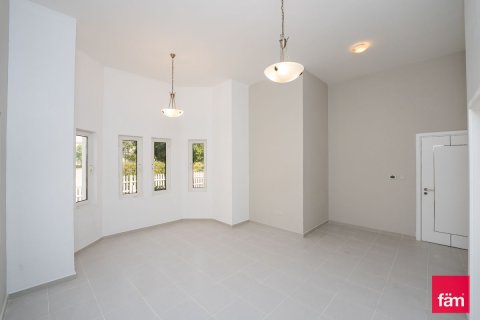 Vila u gradu Dubai, UAE 5 spavaće sobe, 483.1 m2 Br. 669920 - Slika 9