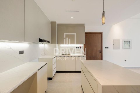 Apartment sa Al Satwa, Dubai, UAE 1 silid-tulugan, 86 sq.m. № 654864 - larawan 7
