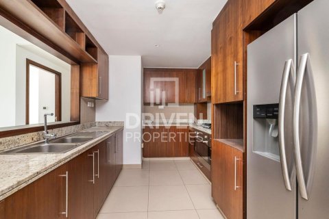 Üürile anda korter asukohaga Downtown Dubai (Downtown Burj Dubai), AÜE: 3 magamistoaga, 169 m² Nr 654873 - pilt 15