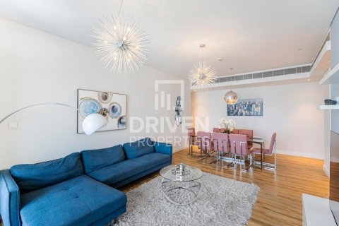 Зняти в оренду квартиру в Джумейра Бич Резиденс, Дубай, ОАЕ 3 спальні, 173м2, № 654865 - фото 1