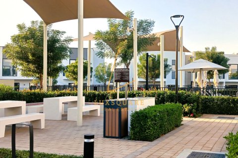וילה להשכרה ב Dubai South (Dubai World Central), Dubai, איחוד האמירויות  3 חדרי שינה, 141 מ"ר, מספר 738739 - תמונה 29