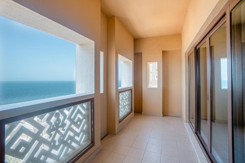 Apartment til salg i Palm Jumeirah, Dubai, UAE 2 soveværelser, 195 kvm № 642031 - foto 5