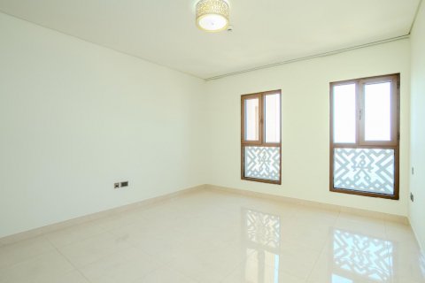 Apartment til salg i Palm Jumeirah, Dubai, UAE 2 soveværelser, 195 kvm № 642031 - foto 10