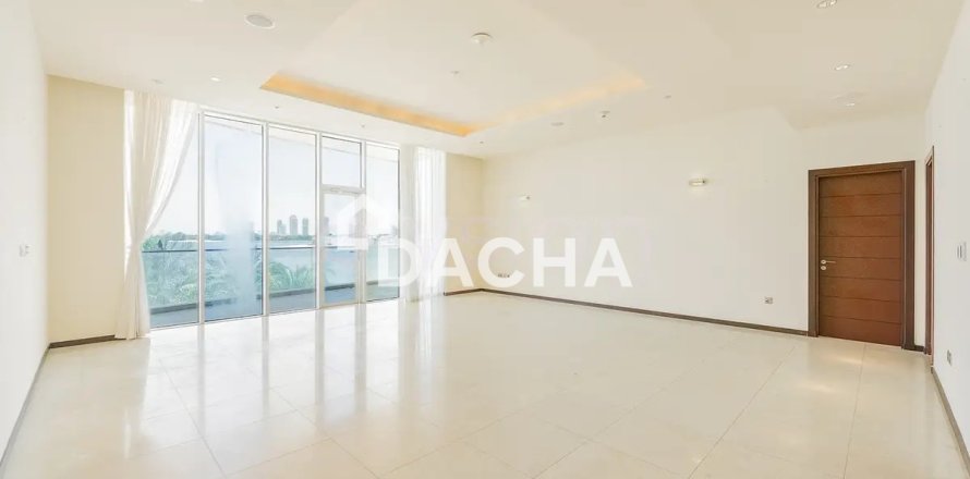 דירה ב Palm Jumeirah, Dubai, איחוד האמירויות 3 חדרי שינה, 222 מ"ר מספר 766064