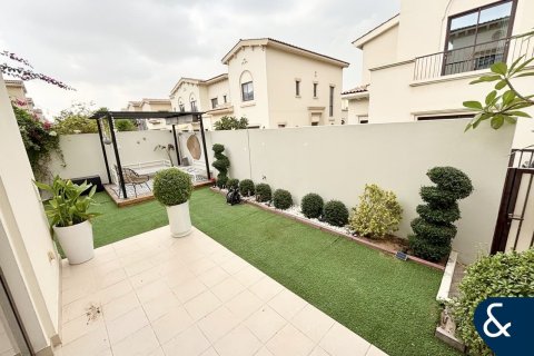 Vila u Reem, Dubai, UAE 3 spavaćih soba, 264 m2 Br. 688659 - fotografija 9
