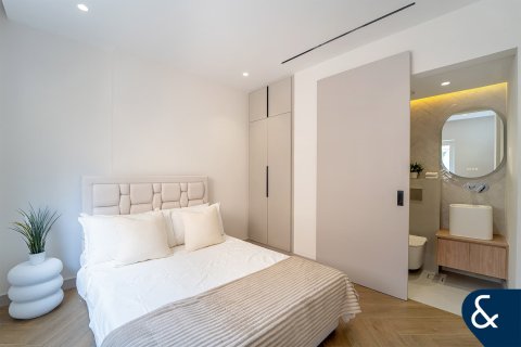 Villa te koop in Arabian Ranches, Dubai, VAE 4 slaapkamers, 231 vr.m., nr 688660 - foto 7