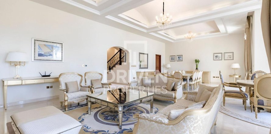 Vilă în Palm Jumeirah, Dubai, EAU 5 dormitoare, 631 mp.  №655402
